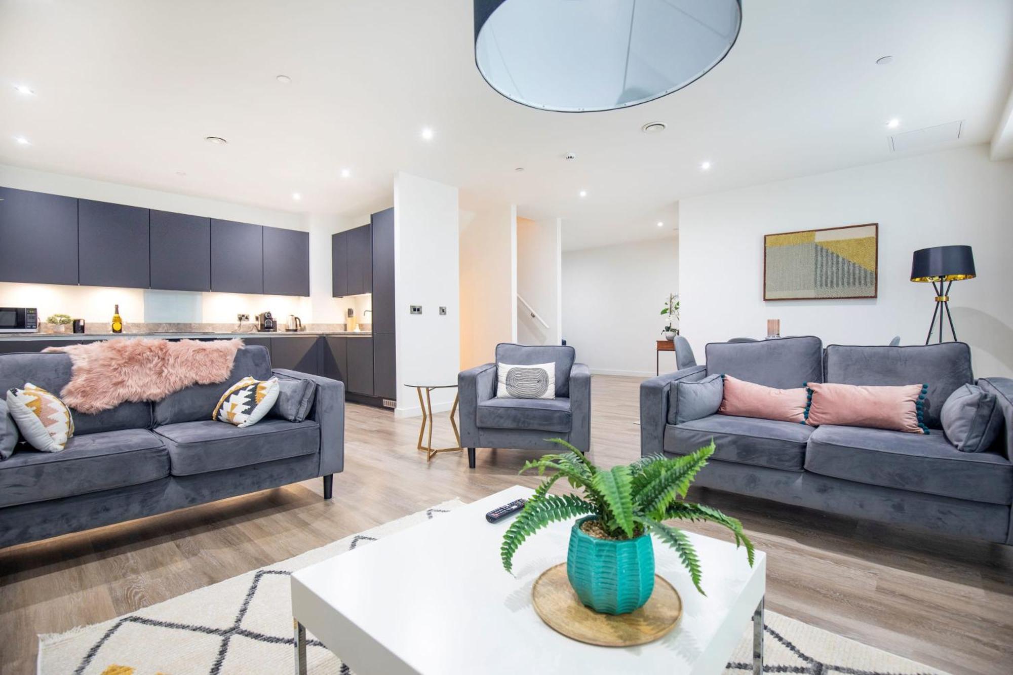 Luxury Free Parking Townhouse Βίλα Μάντσεστερ Εξωτερικό φωτογραφία